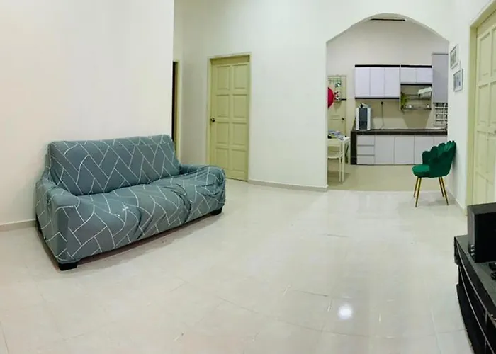 Nurul Amin Guest House Pantai Cahaya Bulan Kota Bharu